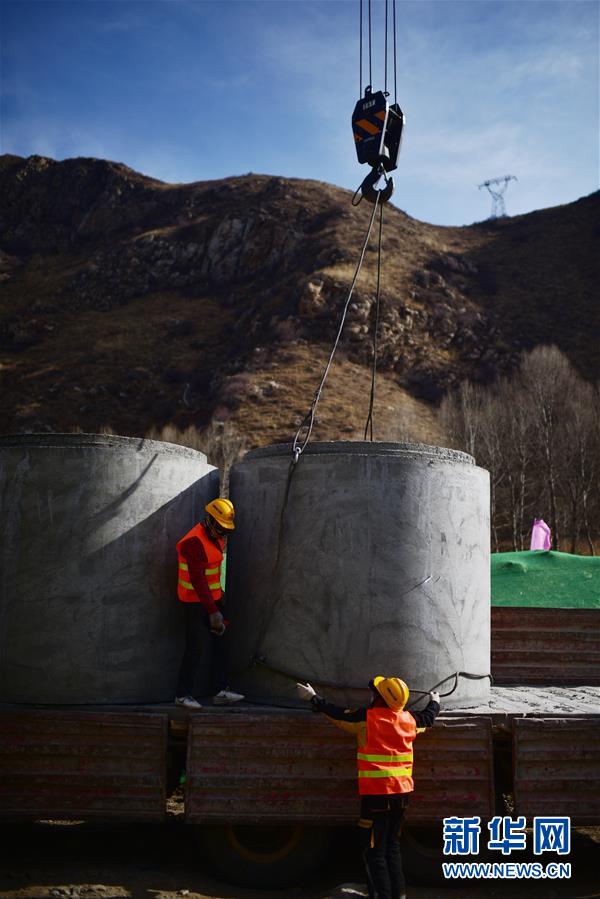 (中國經濟新觀察·圖文互動)(4)重大投資項目開復工提速 吹響中國經濟復蘇“沖鋒號”