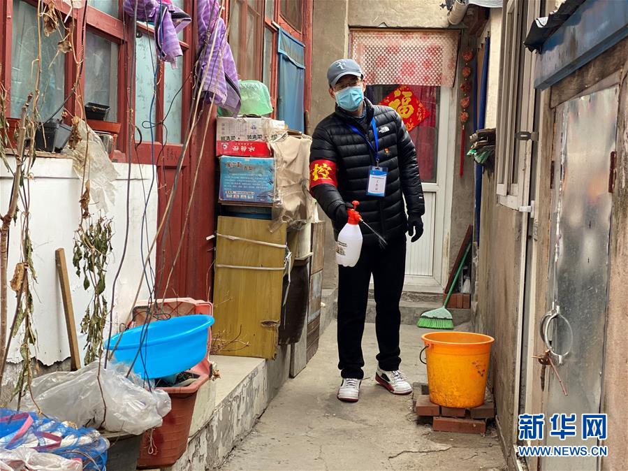 (在習(xí)近平新時代中國特色社會主義思想指引下——新時代新作為新篇章·習(xí)近平總書記關(guān)切事·圖文互動)(2)千方百計扎牢疫情防控網(wǎng)