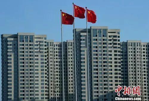 資料圖：一處剛建設(shè)完工的房地產(chǎn)樓盤。 <a target='_blank'  data-cke-saved- >中新社</a>記者 張斌 攝

