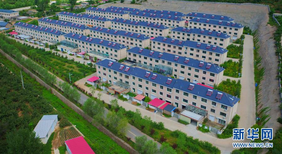 （新華全媒頭條·走向我們的小康生活·圖文互動）（12）長城腳下，小康村串成“珍珠鏈”